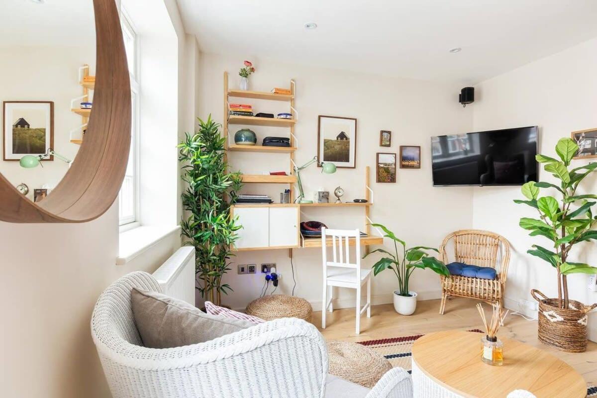 Large Luxury Studio In Heart Of Richmond Richmond  Buitenkant foto
